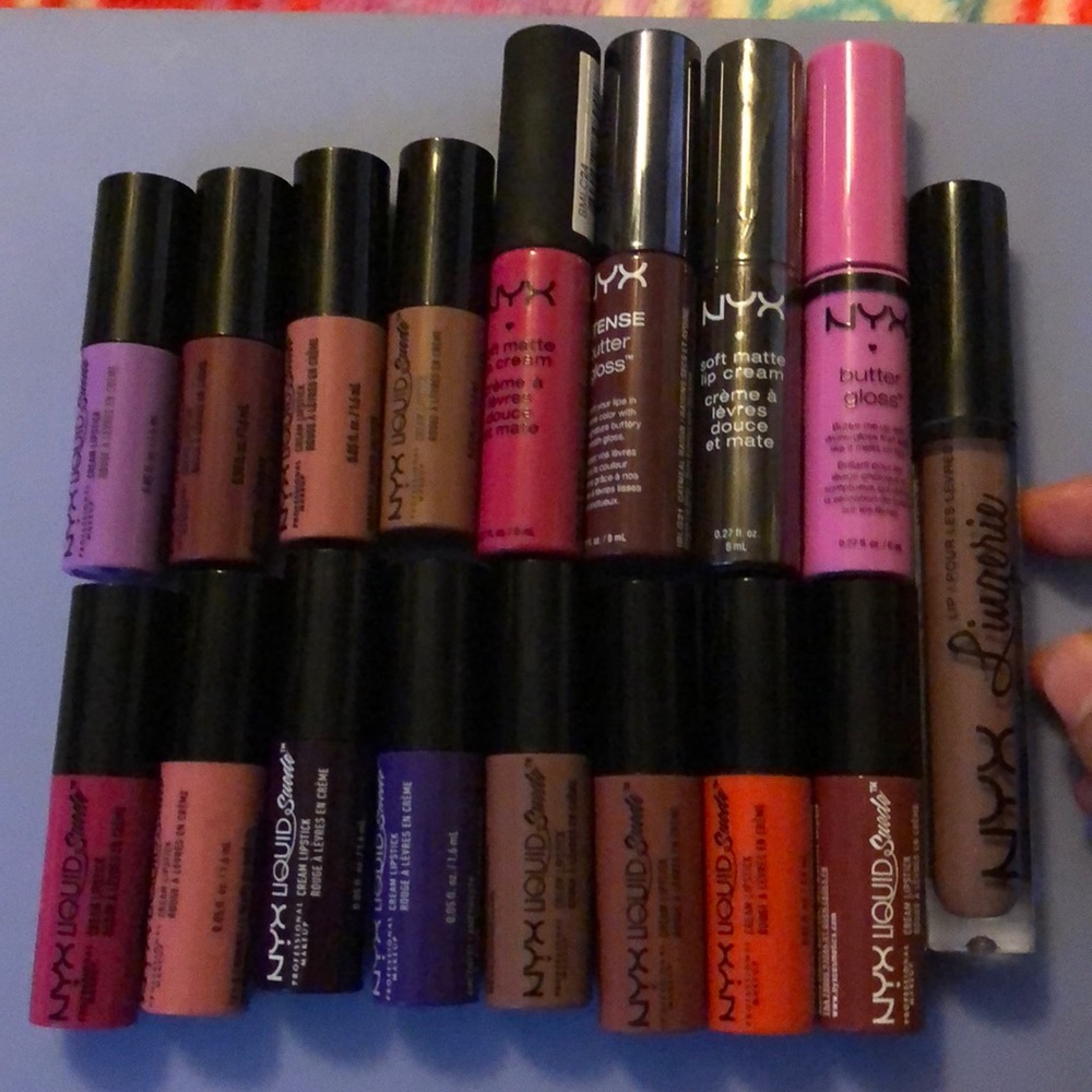 Huge Nyx Lipstick Bundle!